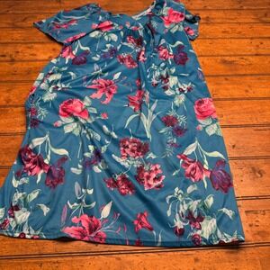 Basic Editions Teal Floral‎ pajama dress Short Sleeve V Neck Women's Small